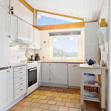 Tv1503-bindslev-musvagevej-14 * Bindslev