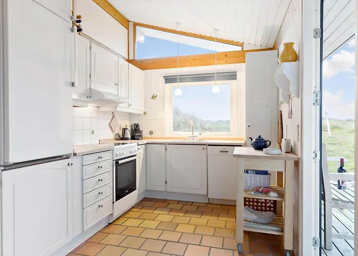 Tv1503-bindslev-musvagevej-14 * Bindslev